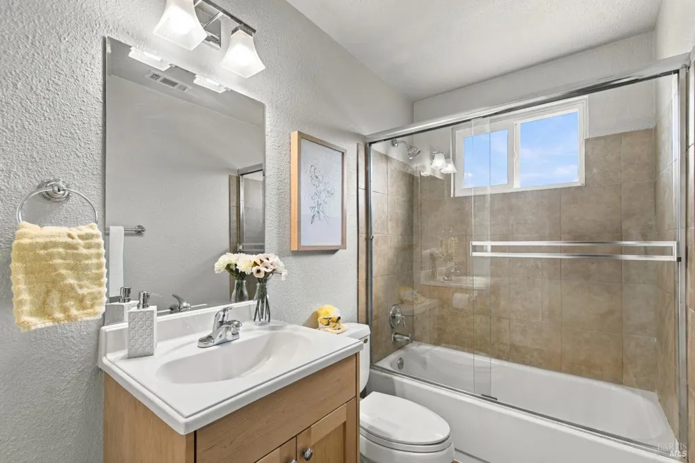 333 Buckeye Street Vacaville, CA 95688