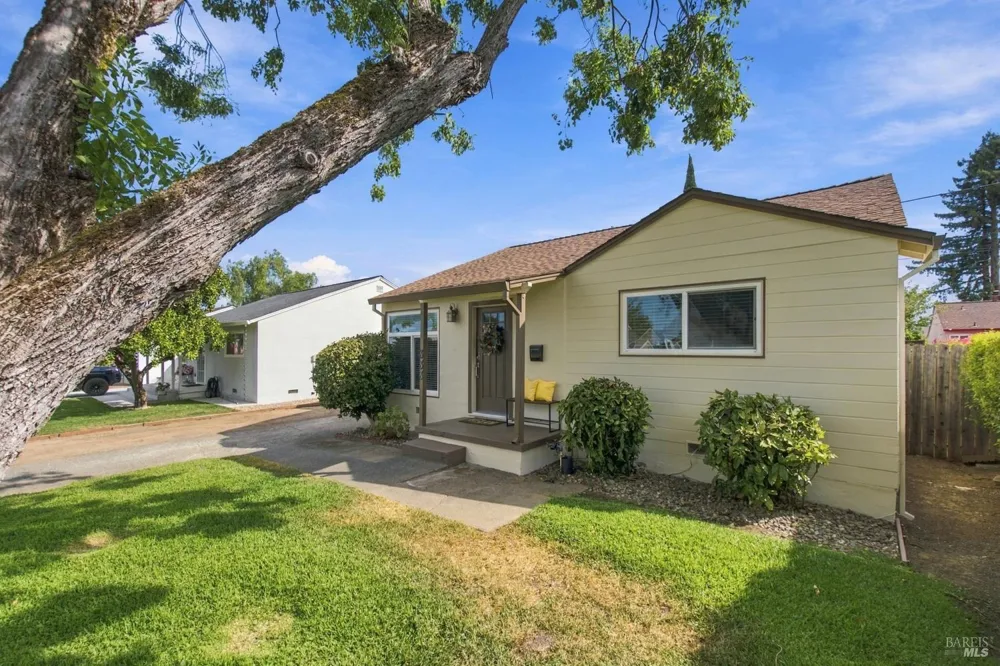 333 Buckeye Street Vacaville, CA 95688