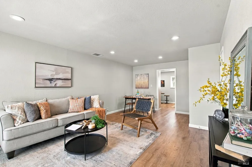 333 Buckeye Street Vacaville, CA 95688
