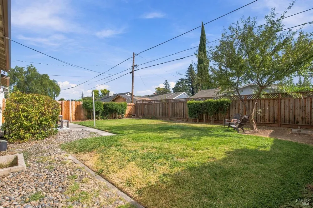 333 Buckeye Street Vacaville, CA 95688