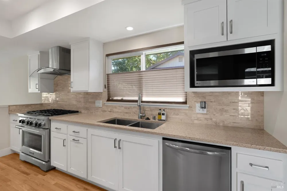 76 Aspen Meadows Circle Santa Rosa, CA 95409
