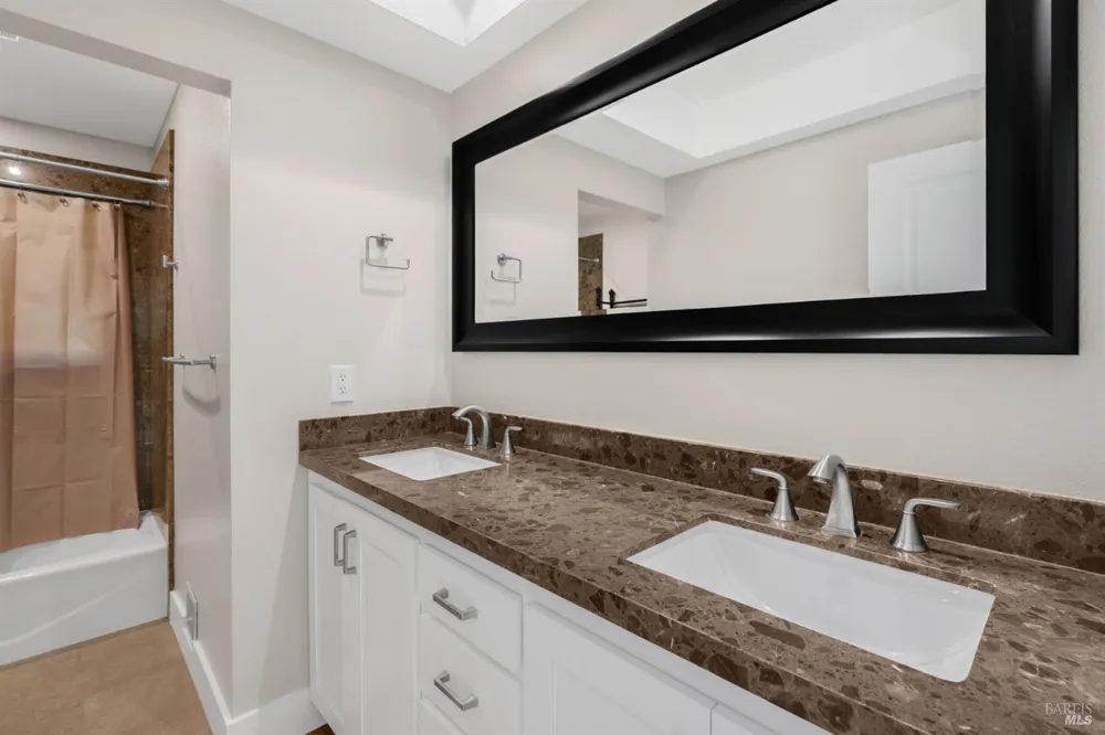 76 Aspen Meadows Circle Santa Rosa, CA 95409