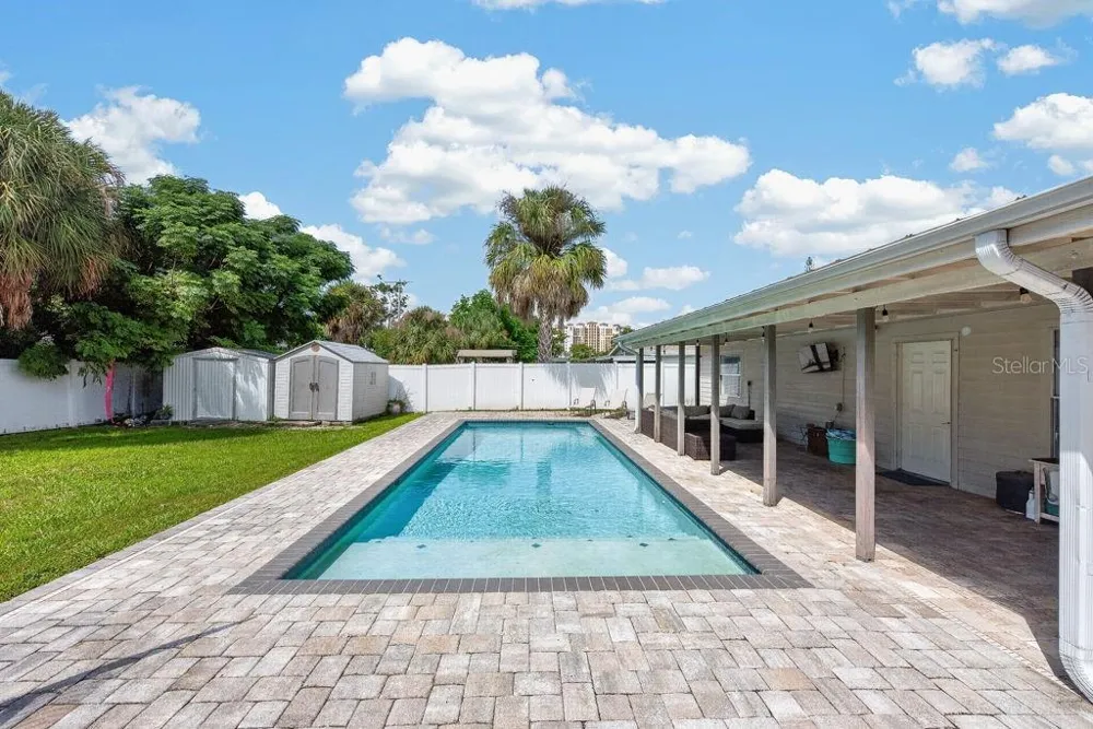 4710 W TRILBY AVENUE Tampa, FL 33616