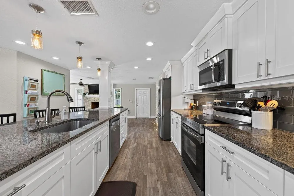 4710 W TRILBY AVENUE Tampa, FL 33616