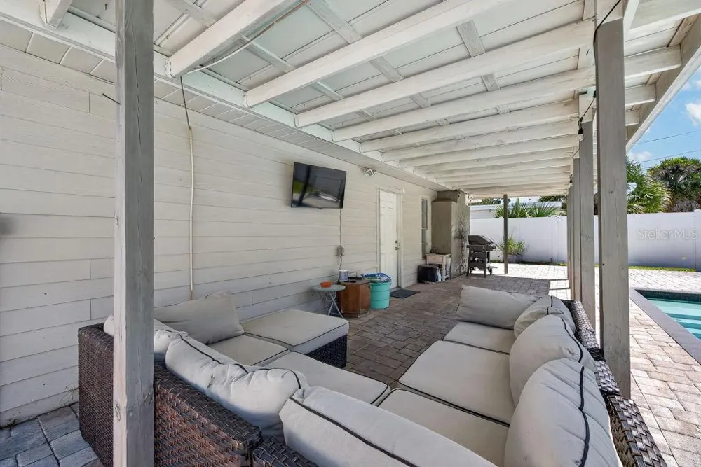 4710 W TRILBY AVENUE Tampa, FL 33616