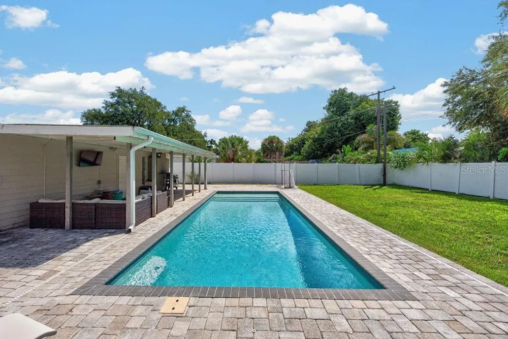 4710 W TRILBY AVENUE Tampa, FL 33616