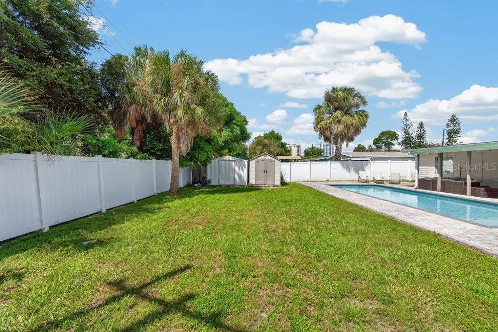 4710 W TRILBY AVENUE Tampa, FL 33616
