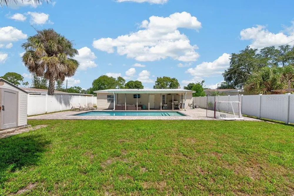 4710 W TRILBY AVENUE Tampa, FL 33616