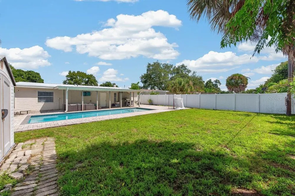 4710 W TRILBY AVENUE Tampa, FL 33616