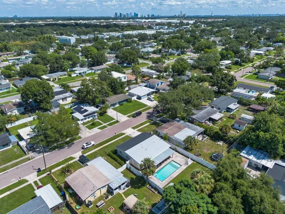 4710 W TRILBY AVENUE Tampa, FL 33616