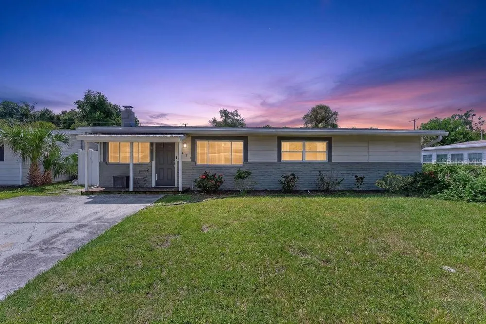 4710 W TRILBY AVENUE Tampa, FL 33616