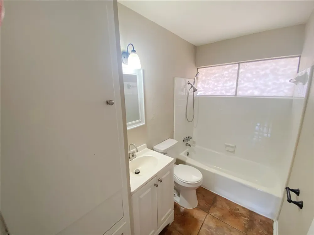 1433 Madrid Drive Corpus Christi, TX 78416