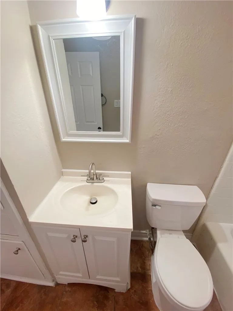 1433 Madrid Drive Corpus Christi, TX 78416