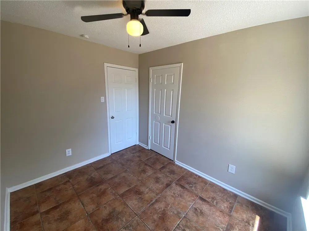 1433 Madrid Drive Corpus Christi, TX 78416