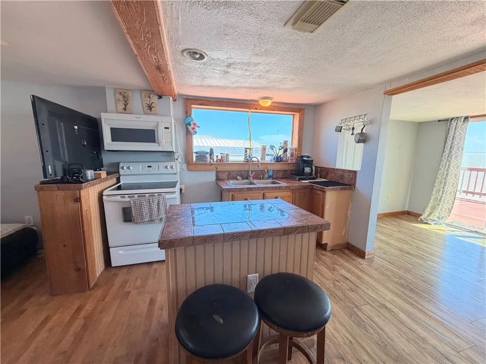 9109 County Road 2226 Taft, TX 78390