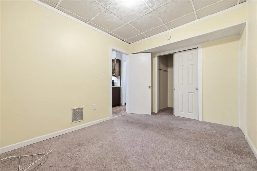 98 WEST 47TH ST Bayonne, NJ 07001