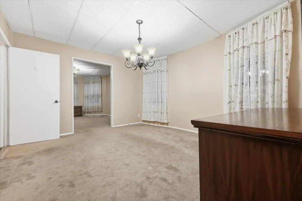 98 WEST 47TH ST Bayonne, NJ 07001