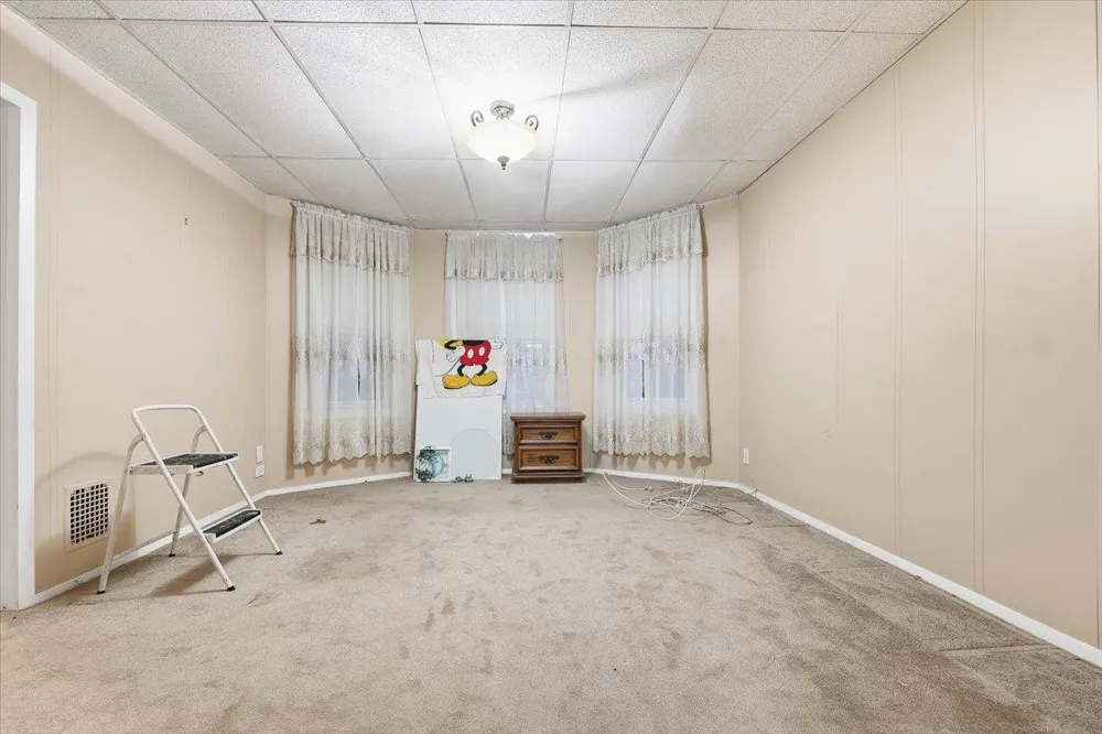 98 WEST 47TH ST Bayonne, NJ 07001