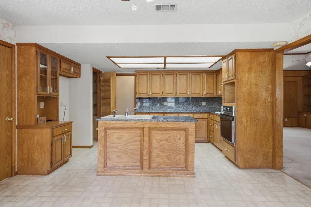 109 Clover Drive Gun Barrel City, TX 75156