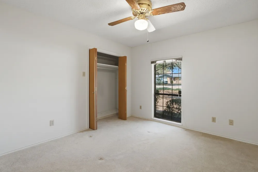 109 Clover Drive Gun Barrel City, TX 75156