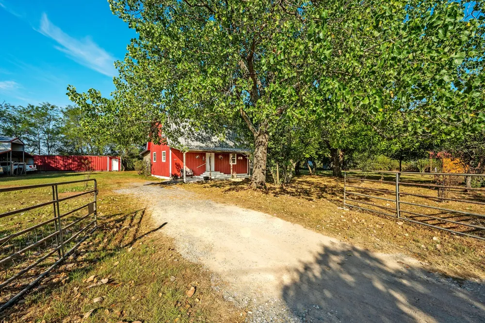 267 Delphia Drive Denison, TX 75021