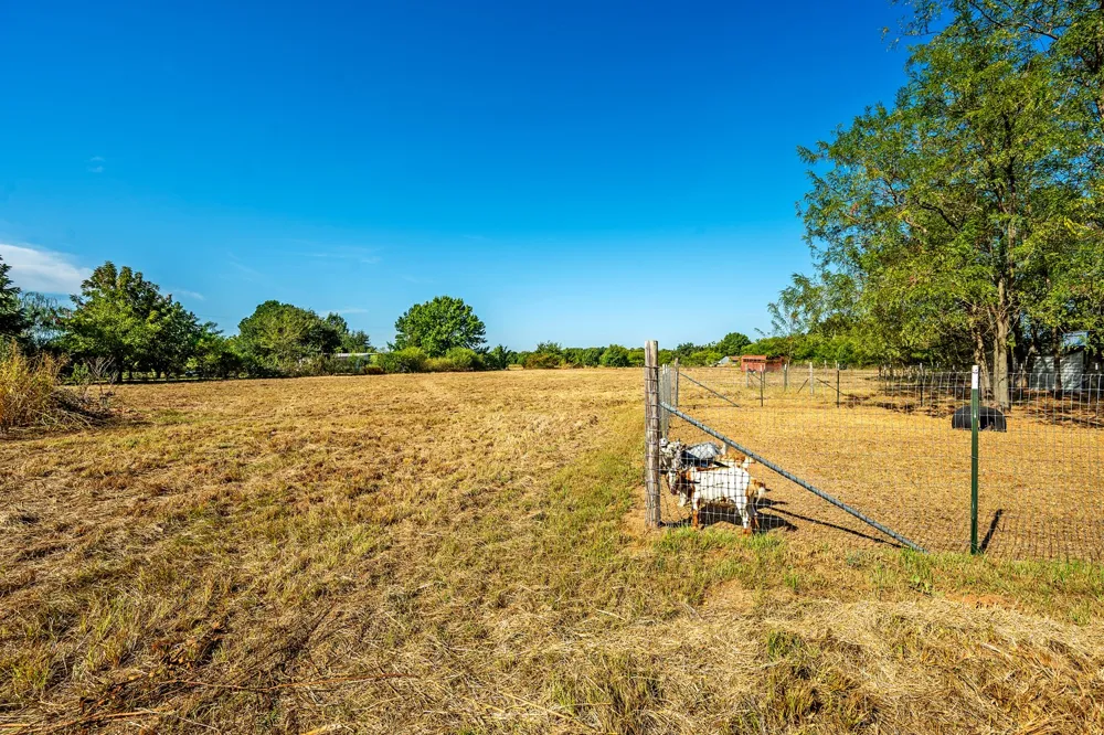 267 Delphia Drive Denison, TX 75021