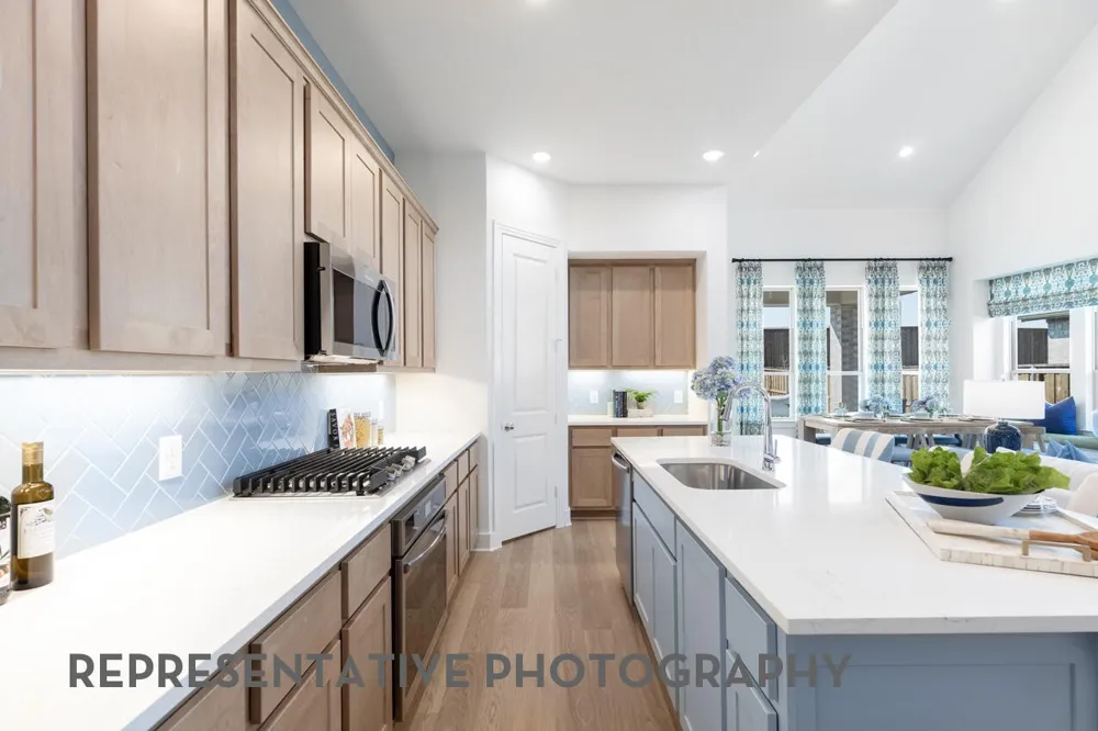 2106 Waters Edge Street Forney, TX 75126