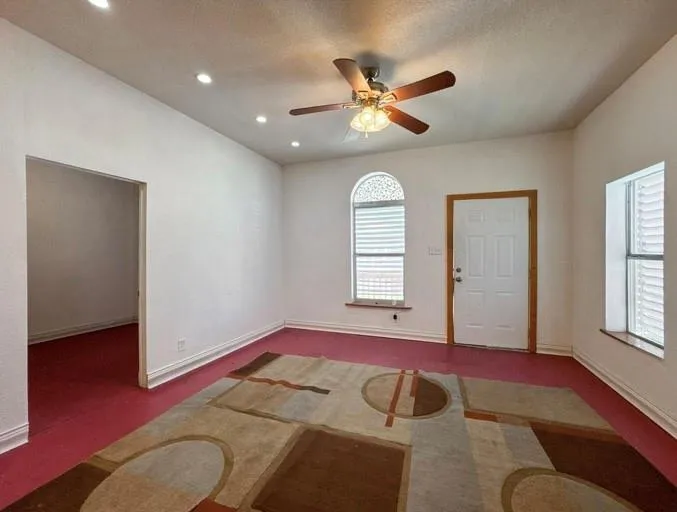 3714 Ball Galveston, TX 77550