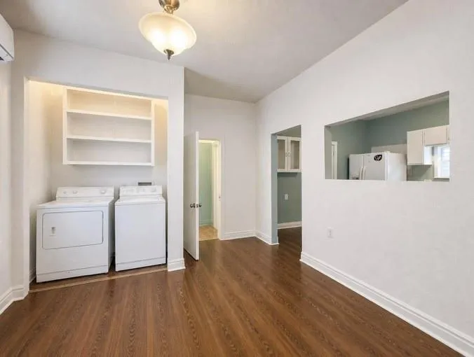 3714 Ball Galveston, TX 77550