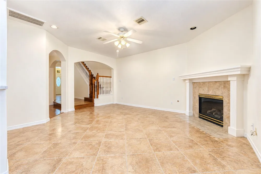 7522 S Linpar Court Houston, TX 77040