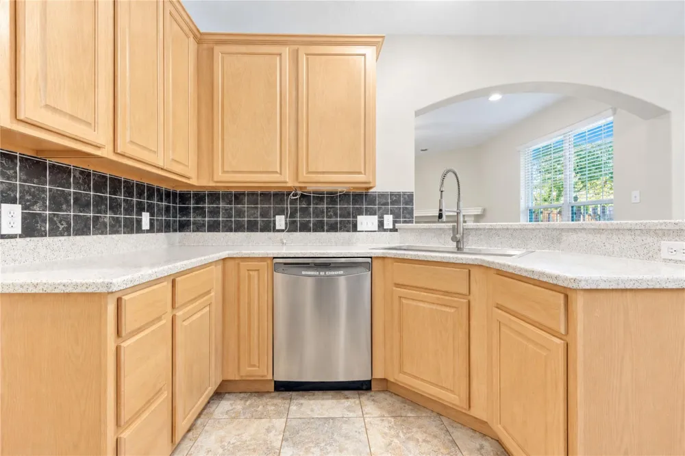 7522 S Linpar Court Houston, TX 77040