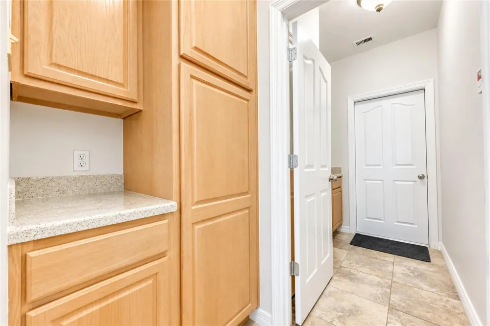 7522 S Linpar Court Houston, TX 77040