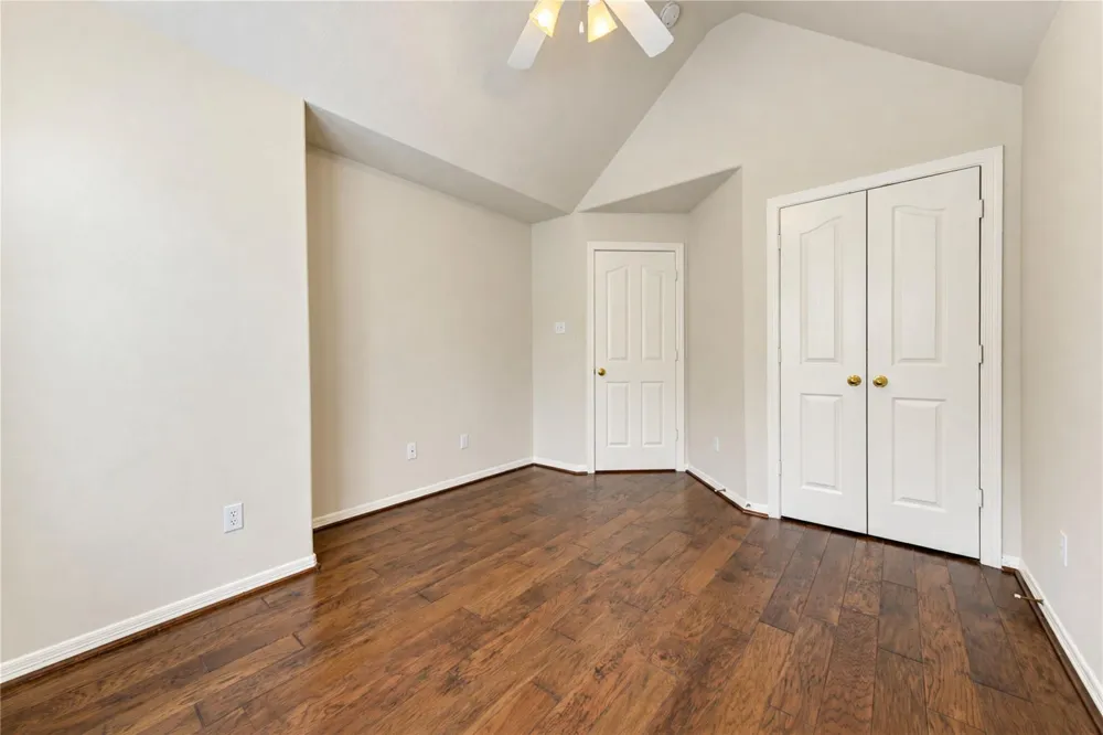 7522 S Linpar Court Houston, TX 77040