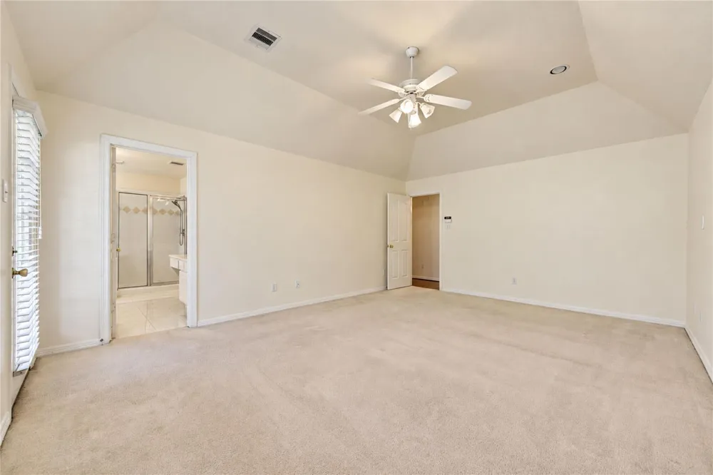 7522 S Linpar Court Houston, TX 77040