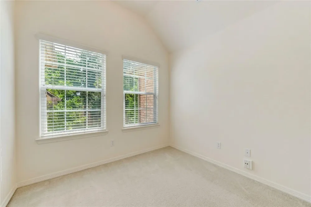 7522 S Linpar Court Houston, TX 77040