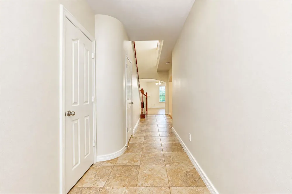 7522 S Linpar Court Houston, TX 77040