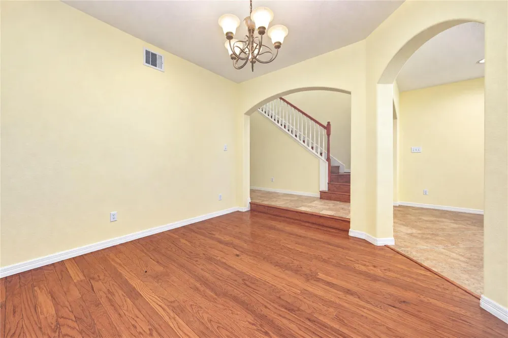 7522 S Linpar Court Houston, TX 77040