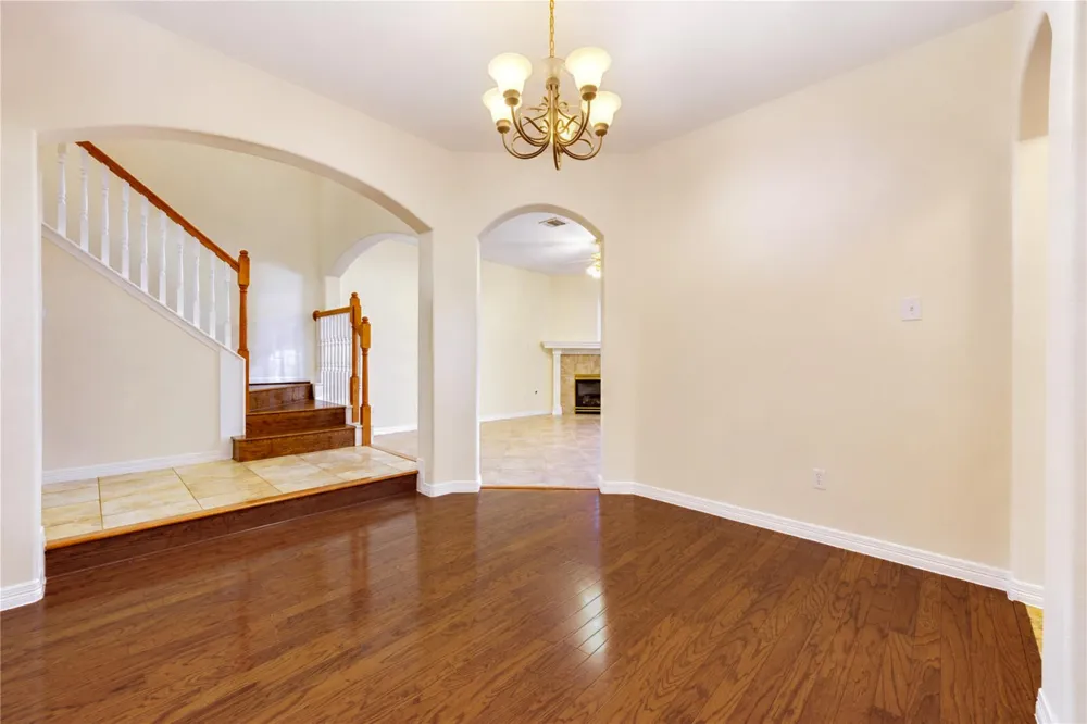 7522 S Linpar Court Houston, TX 77040