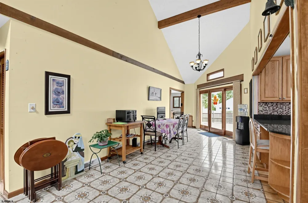 203 Dove Ln Marmora, NJ 08223