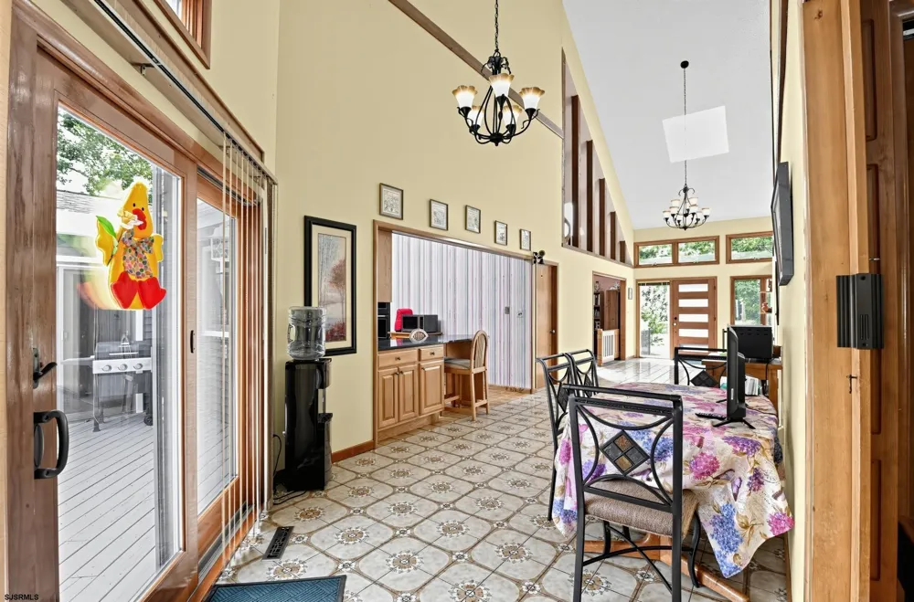 203 Dove Ln Marmora, NJ 08223