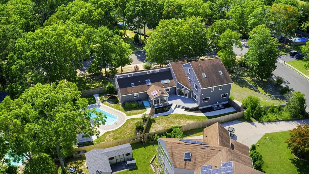 203 Dove Ln Marmora, NJ 08223