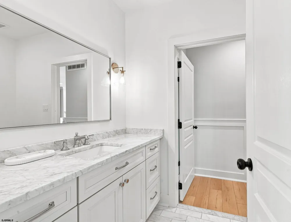 3300 Wesley Ave Ocean City, NJ 08226