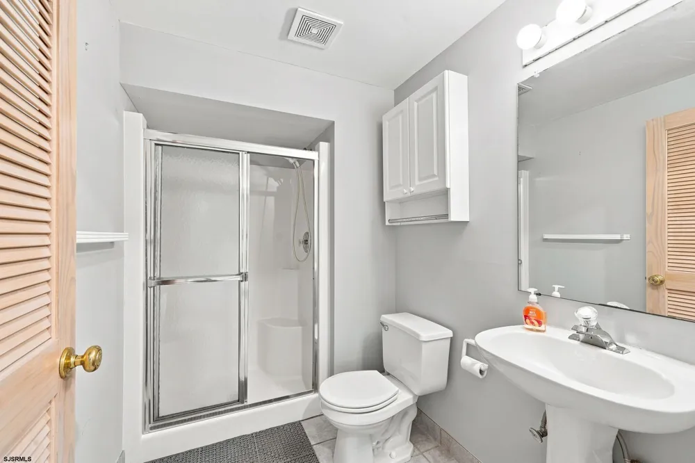 3300 Wesley Ave Ocean City, NJ 08226