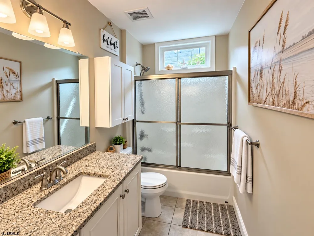 919 Central Ave Ocean City, NJ 08226