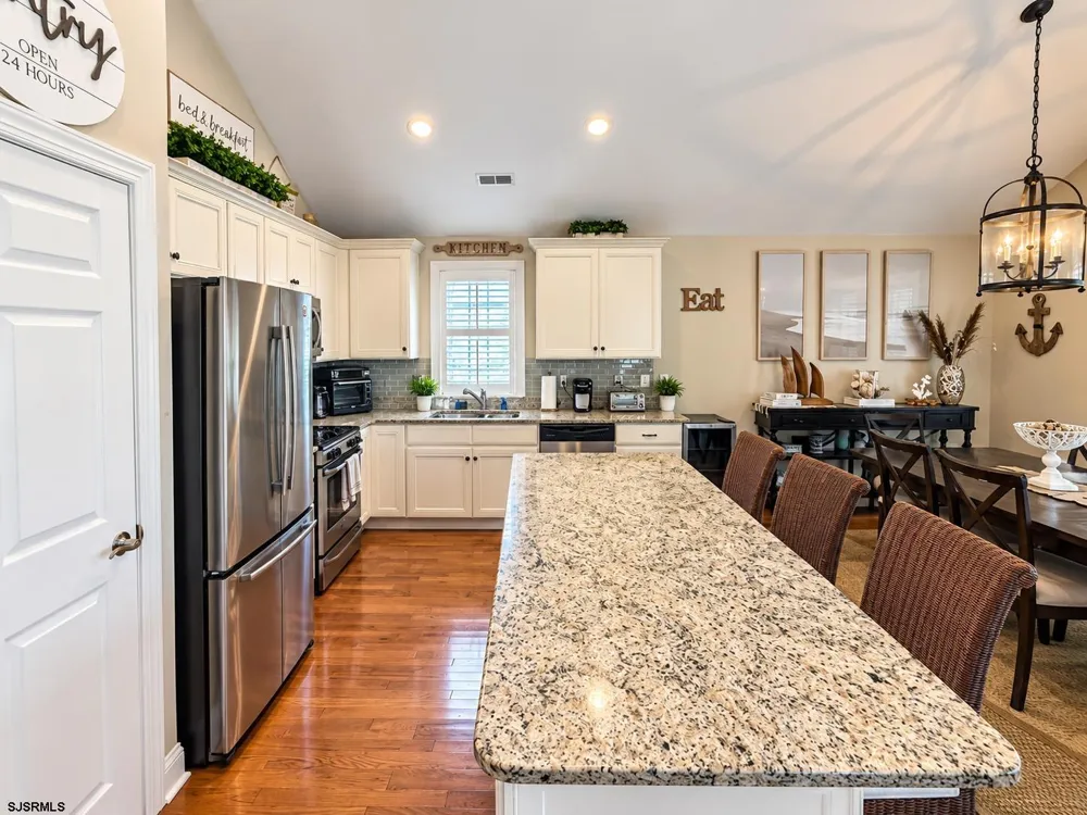 919 Central Ave Ocean City, NJ 08226