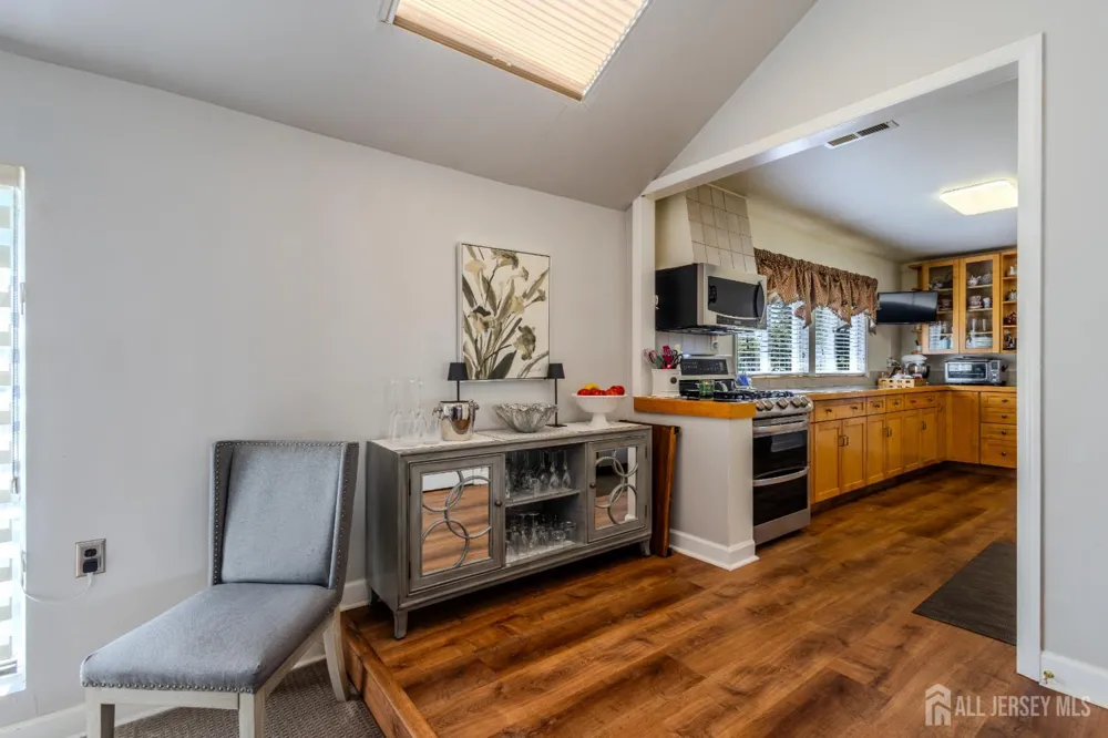 19 Rebecca Place Piscataway, NJ 08854