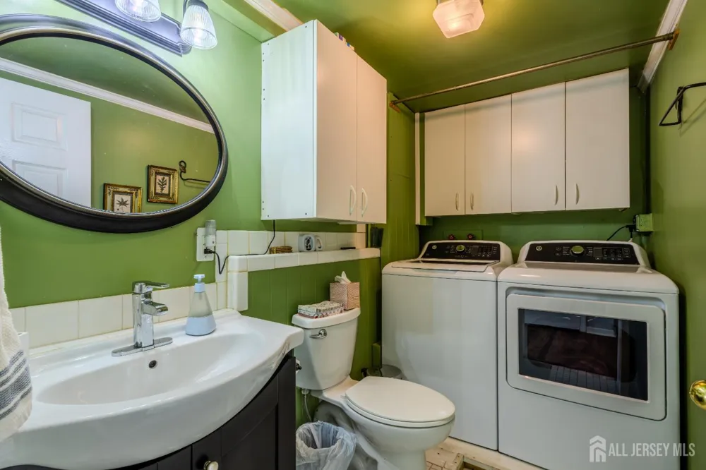 19 Rebecca Place Piscataway, NJ 08854