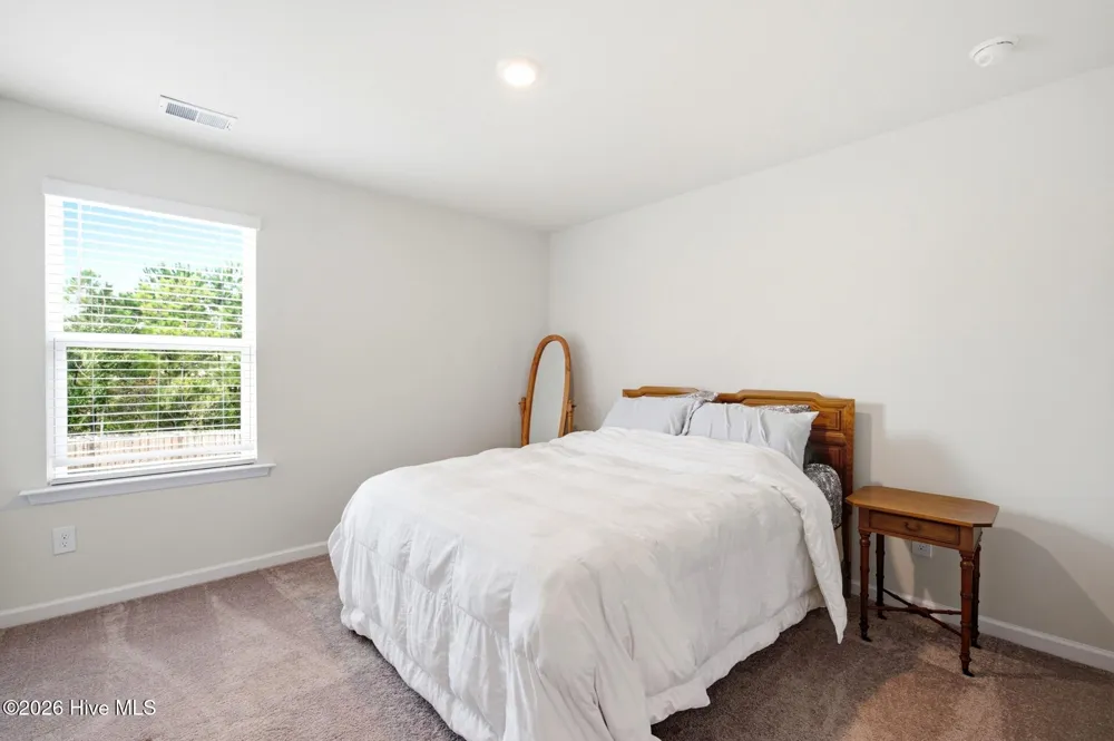 8328 E Highcroft Drive NE Leland, NC 28451