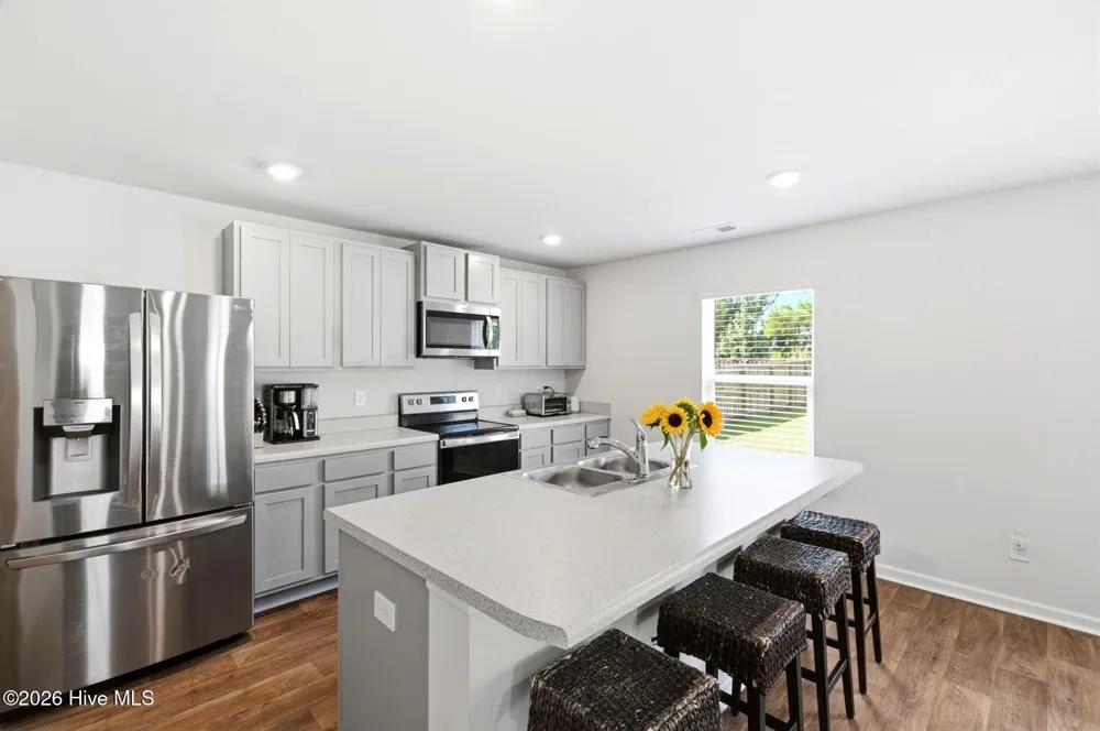 8328 E Highcroft Drive NE Leland, NC 28451