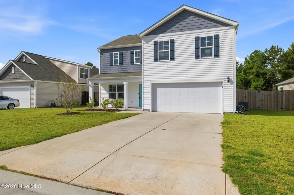 8328 E Highcroft Drive NE Leland, NC 28451